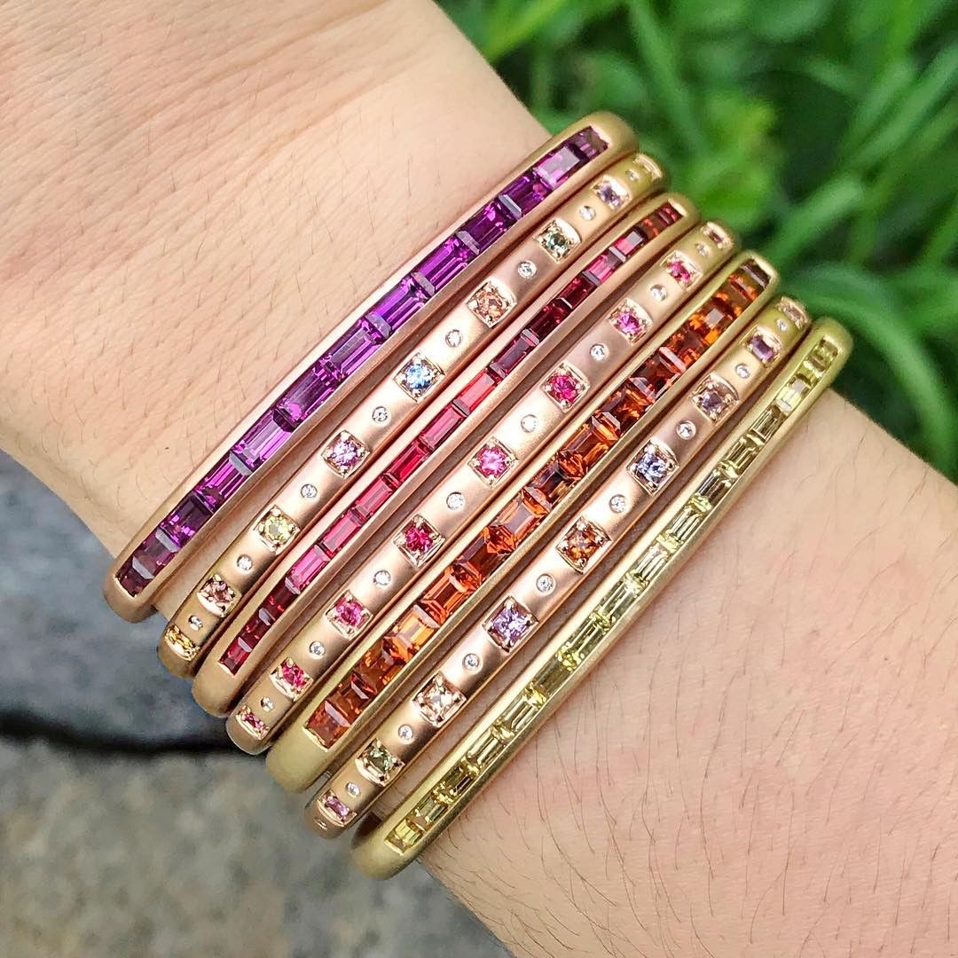 Classic Solitaire Line Bangle