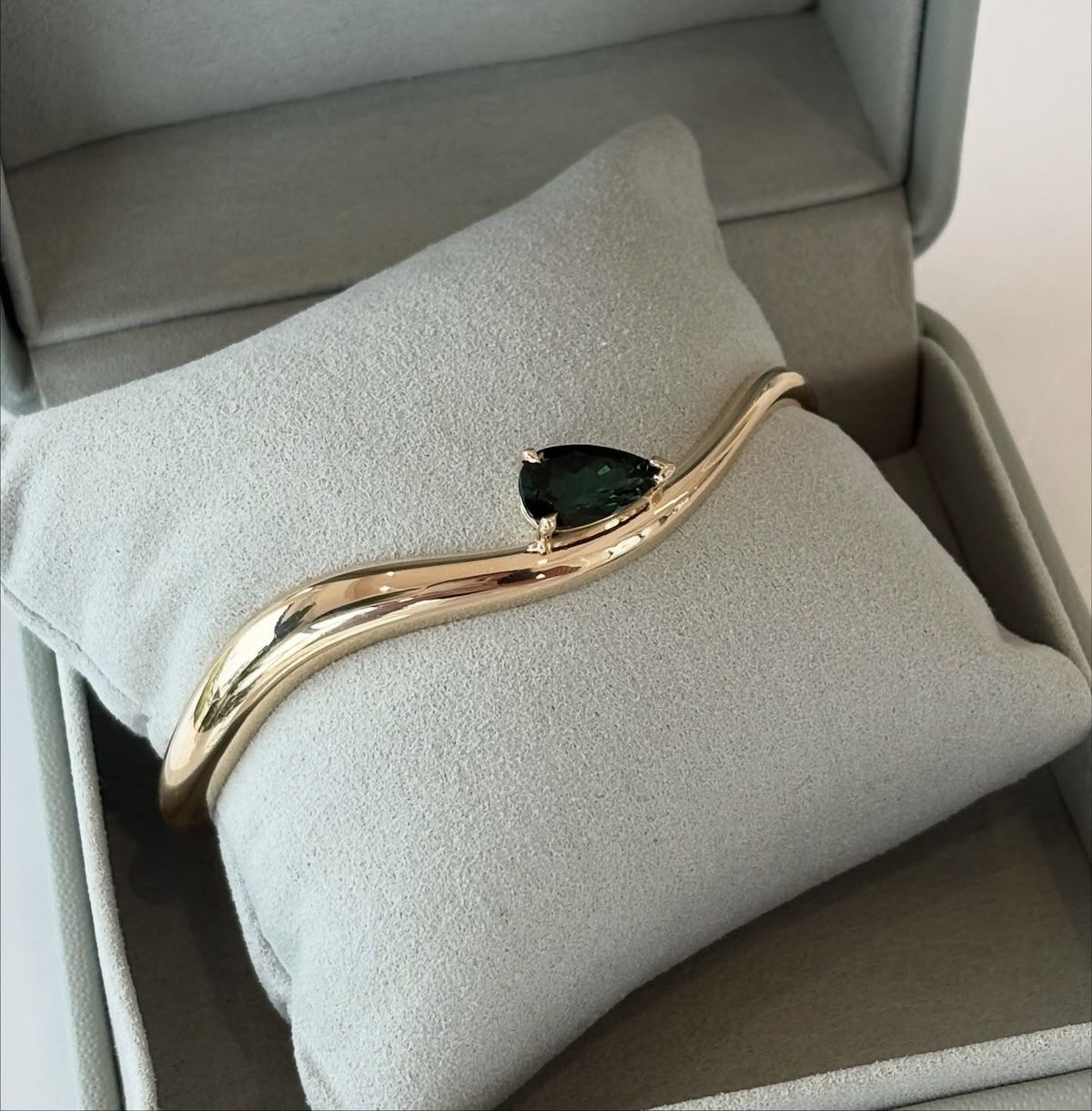 The Maharani Bangle