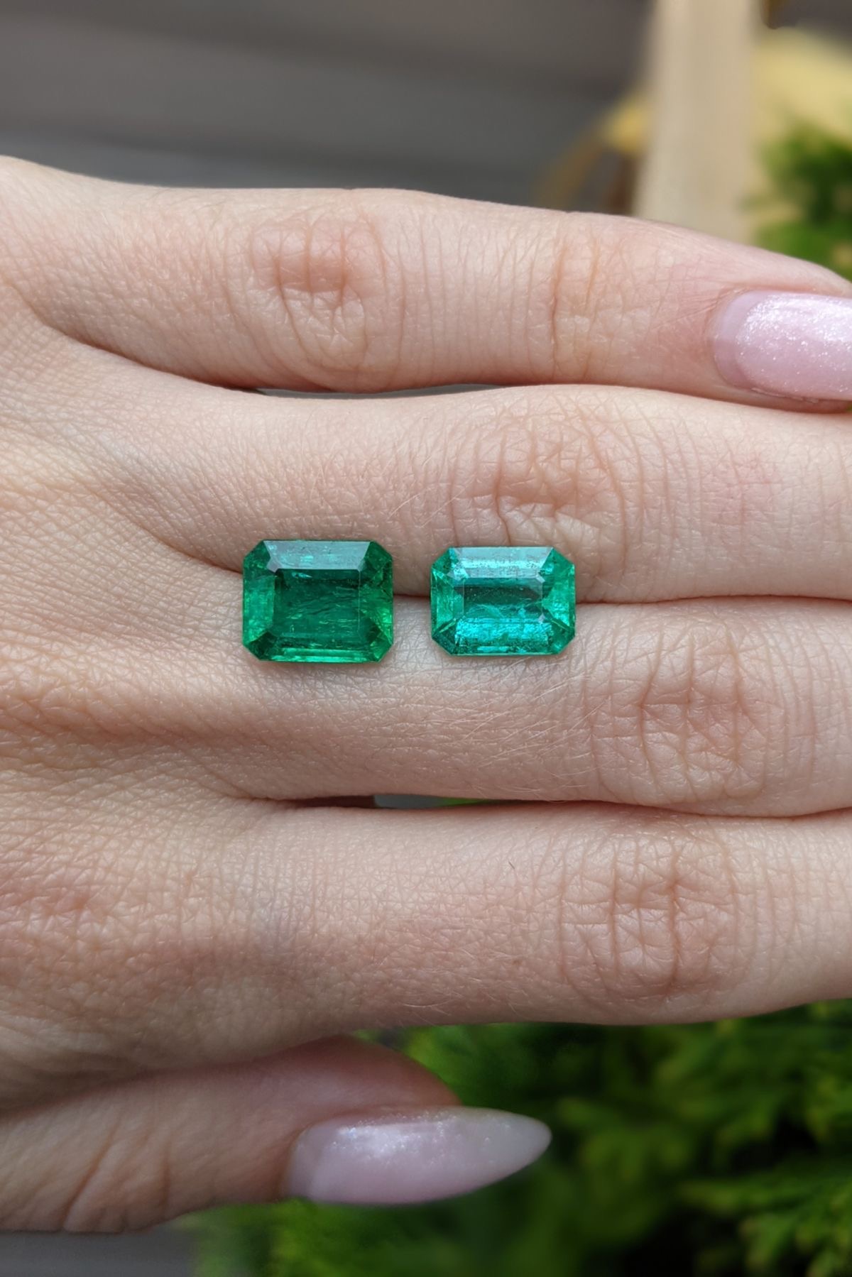 Heritage Cabochon Emerald