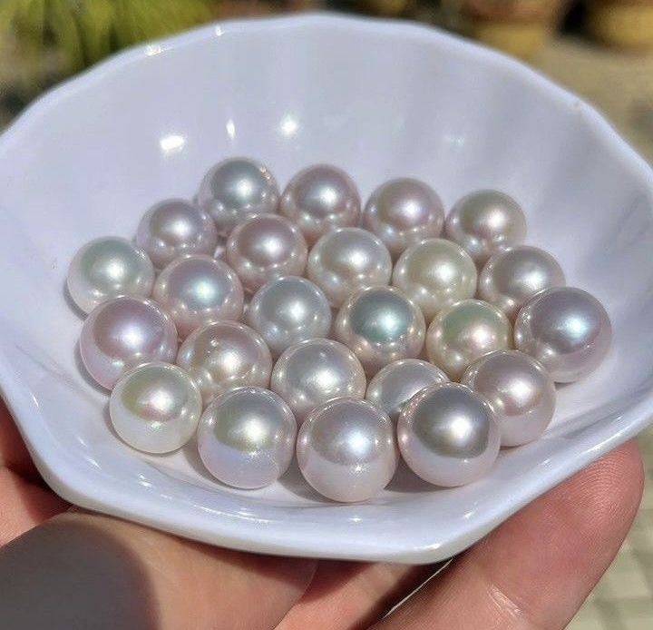 Majestic Moti Gemstone